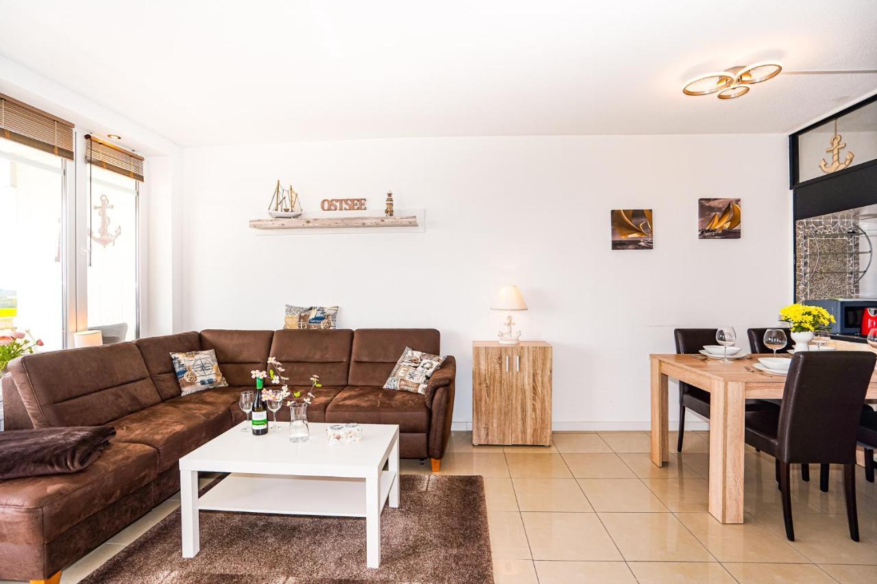 Apartamento Fewo Poseidon, Ostsee-Familienurlaub Am Hansapark Mit Schwimmbad Sierksdorf Exterior foto